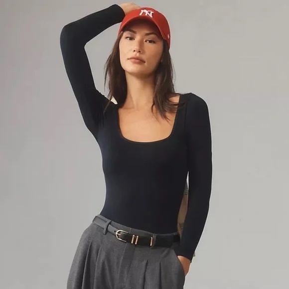 NWT Anthropologie The Viv Longsleeve Seamless Black Bodysuit L/XL - Picture 1 of 4